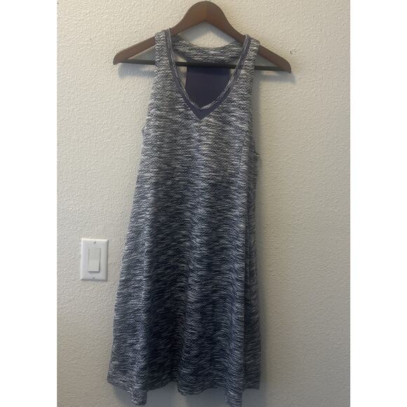MPG Mondetta Athletic Dress Size Large Padded Top Pocket Stretchy Outdoor Purple - Picture 1 of 13